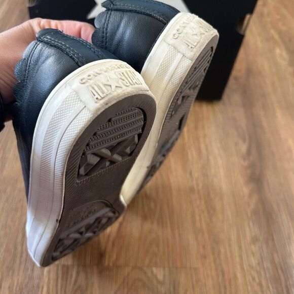 CONVERSE Chuck Taylor all star black leather lace up shoes sneakers women's 8 - Picture 4 of 7